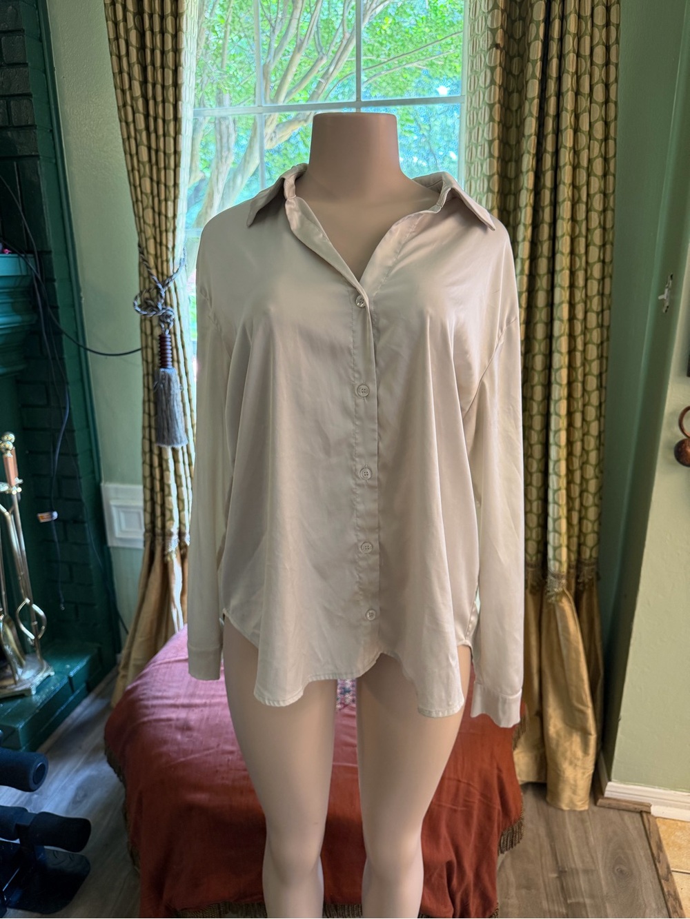Classic Women's Button-Front Shirt Blouse - Cream